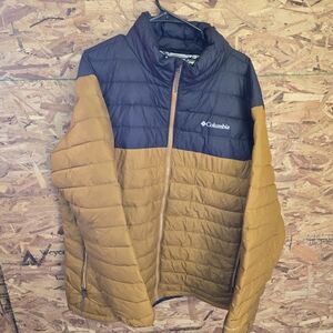 Columbia Men's Black and Tan Puffer Jacket